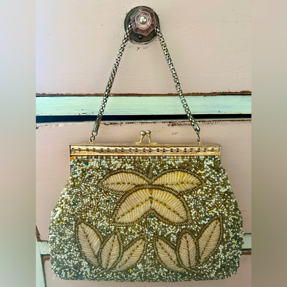 Vintage Handbags - Vintage Art Deco Style Beaded Gold Yellow Clutch